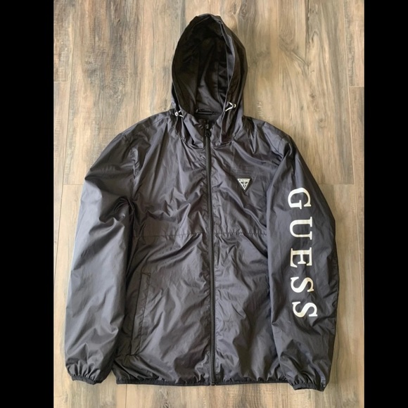 Guess windbreaker - Picture 1 of 4